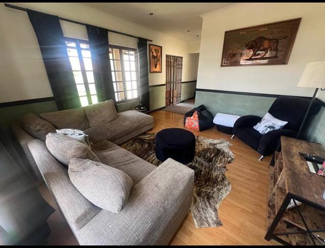 3 BEDROOM PROPERTY TO RENT IN EIKE PARK